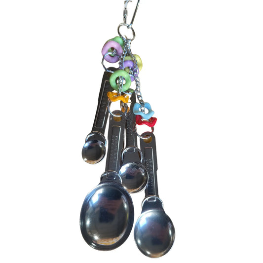 stainless steel measuring spoons with wiggle rings bird toy