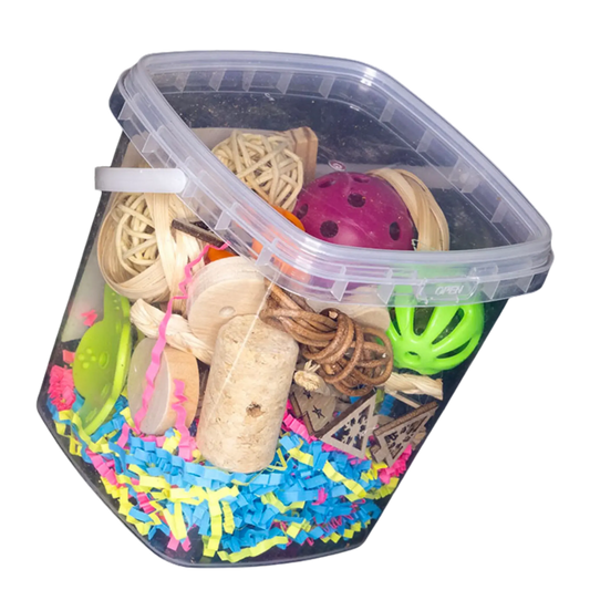 Parts Box Bird Toy
A box filled with fun toy parts—perfect for creating your own bird toys or using as a foraging bucket for your feathered friend.
Size: 9 cm x 12 cm