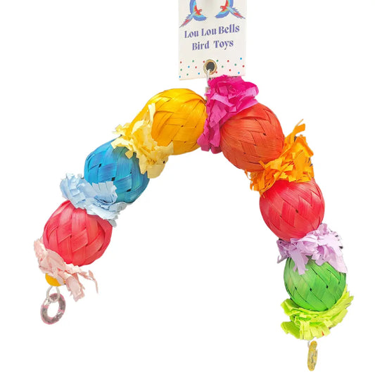 Shredable waffle paper balls bird toys